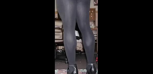  Tights and heels